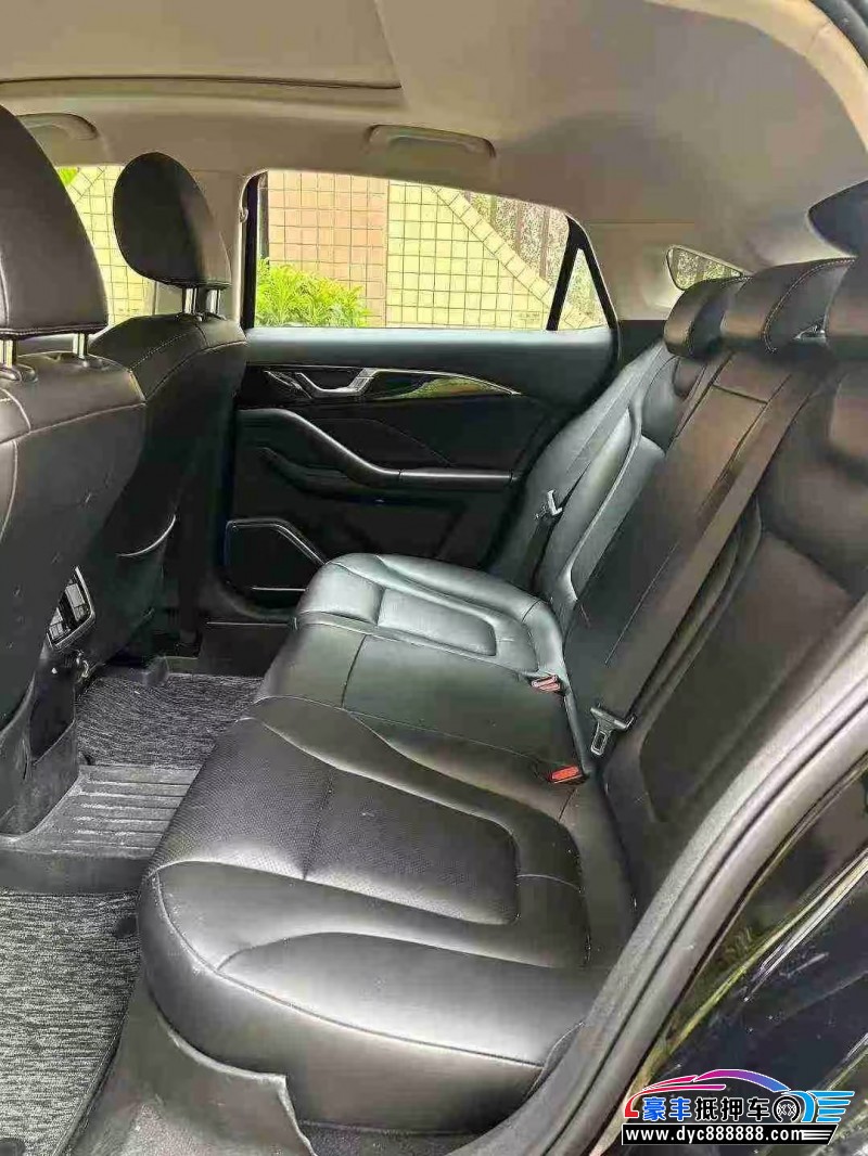 24年奔腾B70轿车抵押车出售