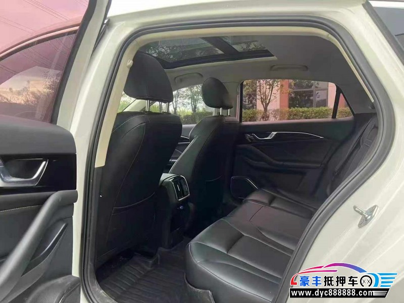 23年奔腾B70轿车抵押车出售