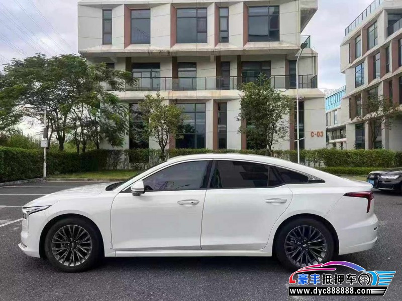 23年奔腾B70轿车抵押车出售