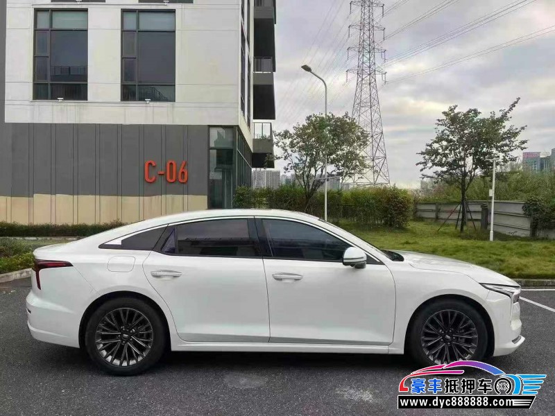 23年奔腾B70轿车抵押车出售