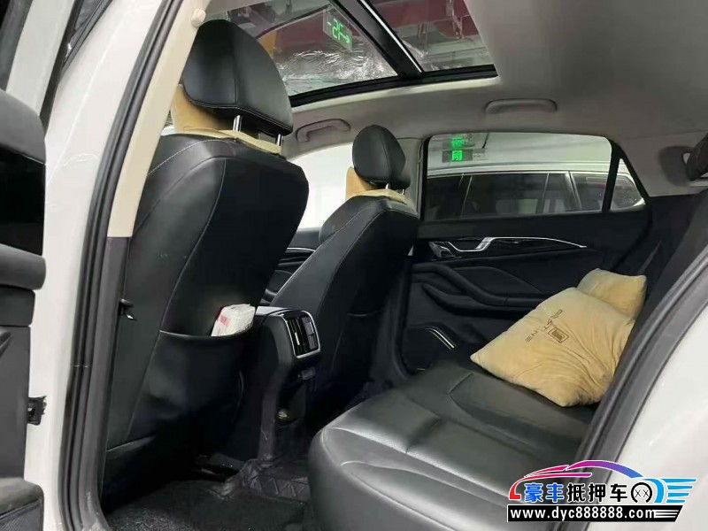 25年奔腾B70轿车抵押车出售