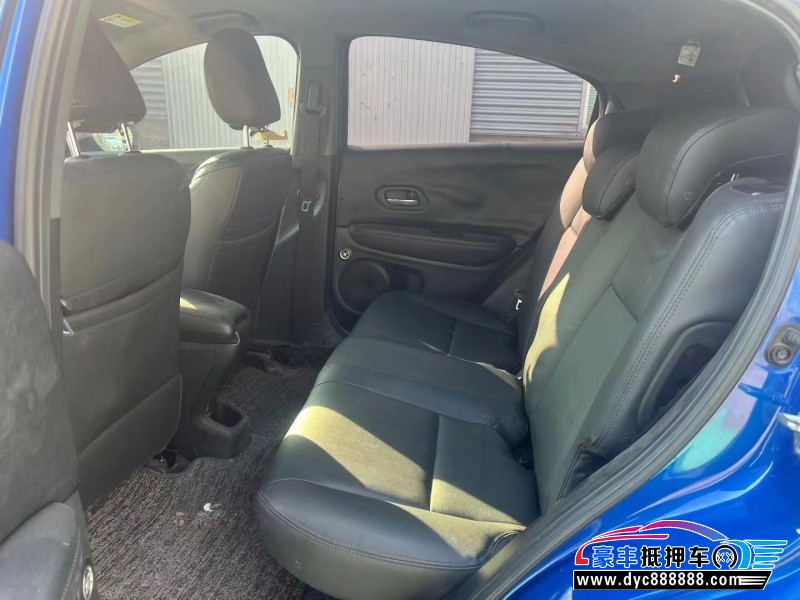 17年本田XRV轿车抵押车出售