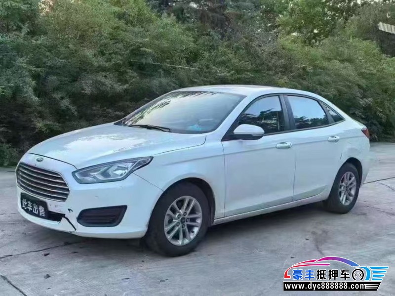 21年福特福睿斯轿车抵押车出售