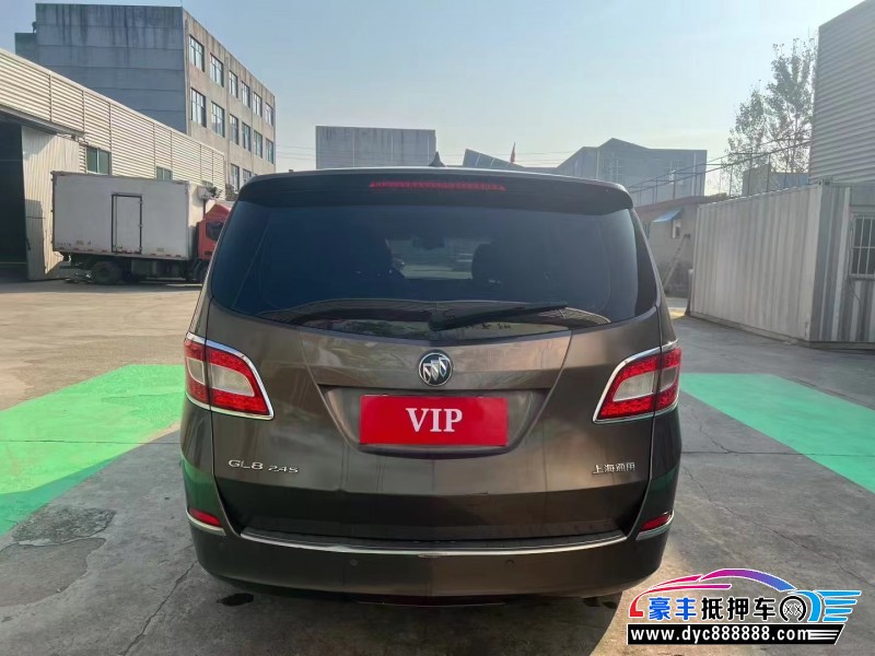 12年别克GL8轿车抵押车出售