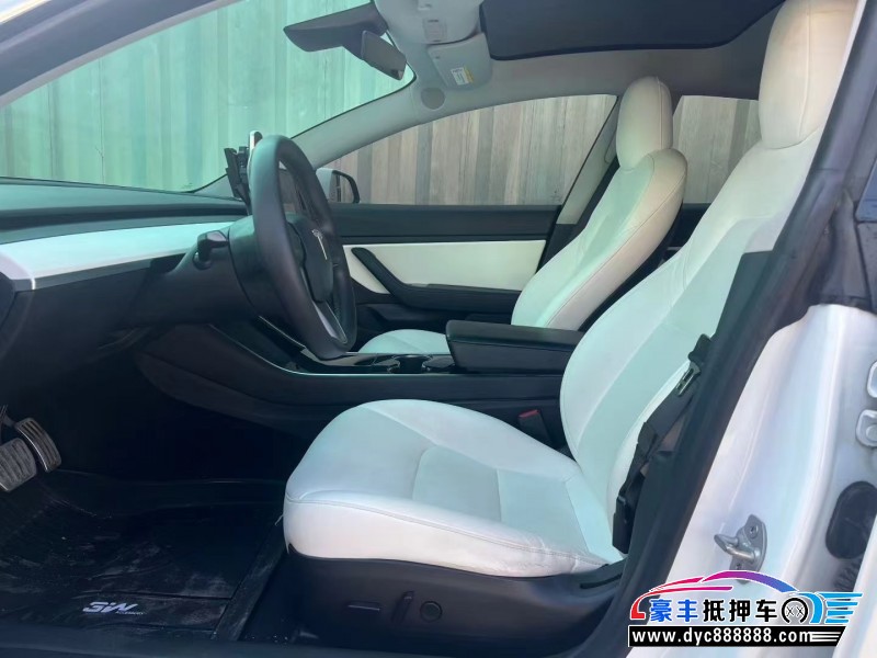 20年特斯拉MODEL 3轿车抵押车出售
