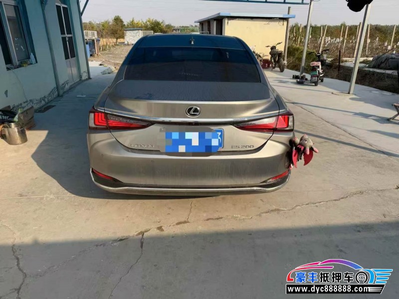 24年雷克萨斯ES轿车抵押车出售