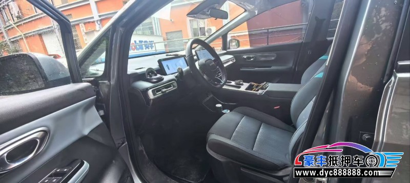 25年埃安Y轿车抵押车出售