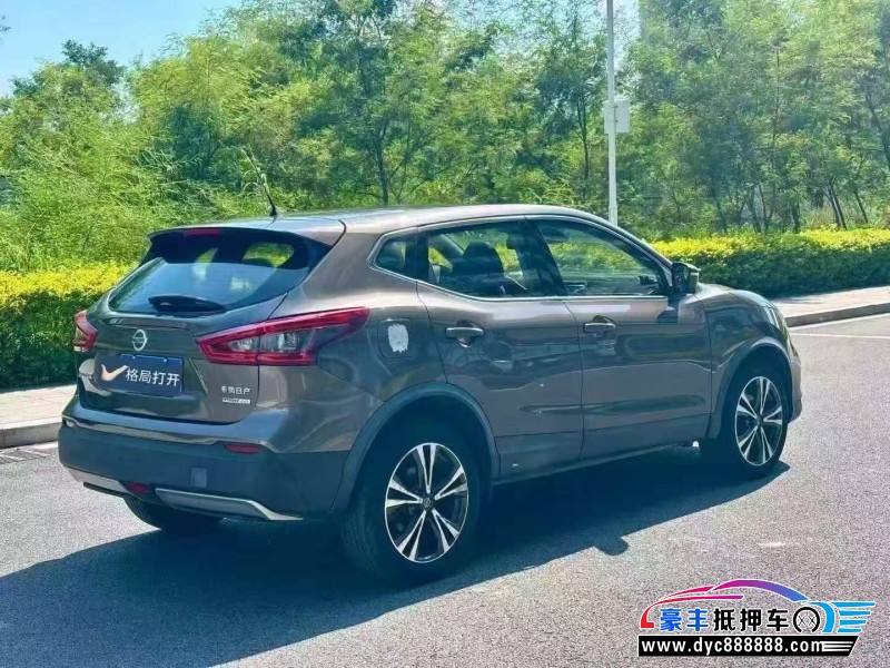 20年日产逍客轿车抵押车出售