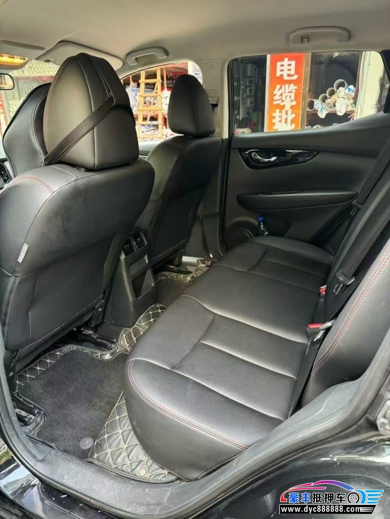 22年日产逍客轿车抵押车出售