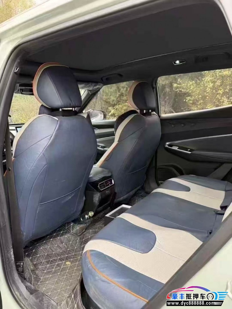 24年吉利博越轿车抵押车出售