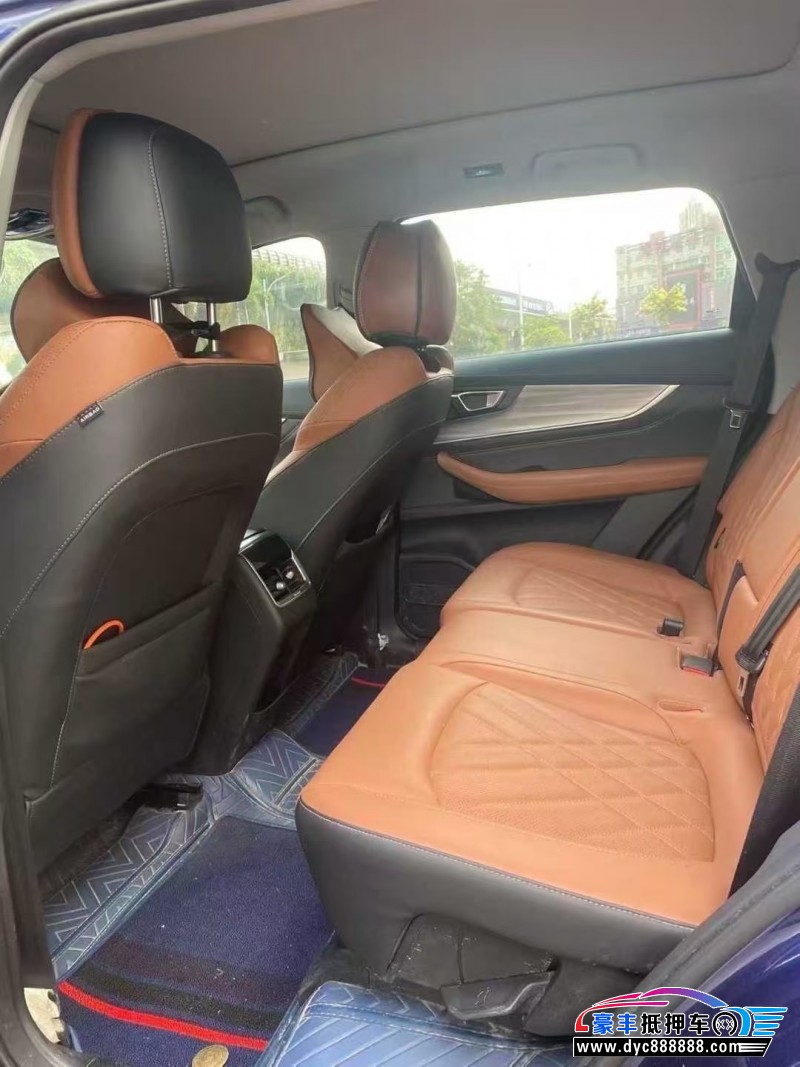 25年奇瑞瑞虎8轿车抵押车出售