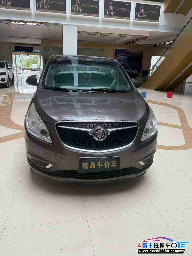 17年别克GL8轿车抵押车出售