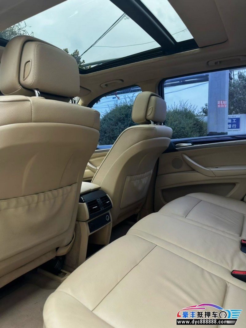 13年宝马X5SUV抵押车出售