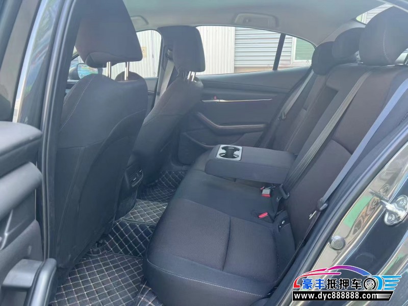 24年马自达昂克赛拉轿车抵押车出售