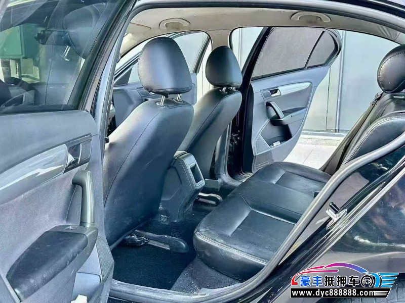 17年大众朗逸轿车抵押车出售