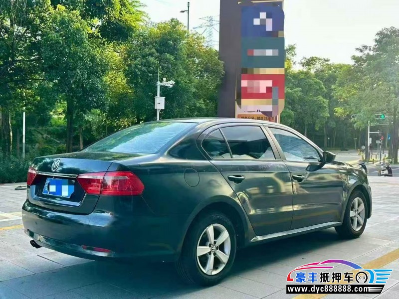 17年大众朗逸轿车抵押车出售