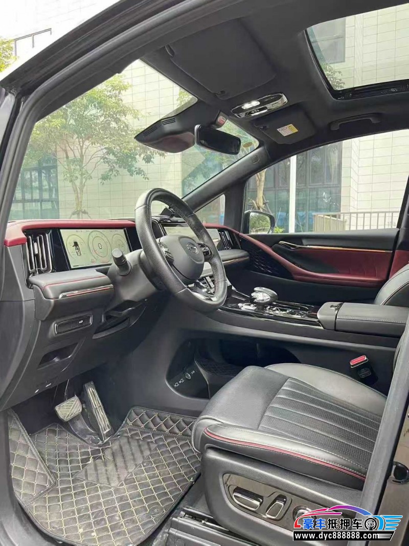 23年传祺M8轿车抵押车出售