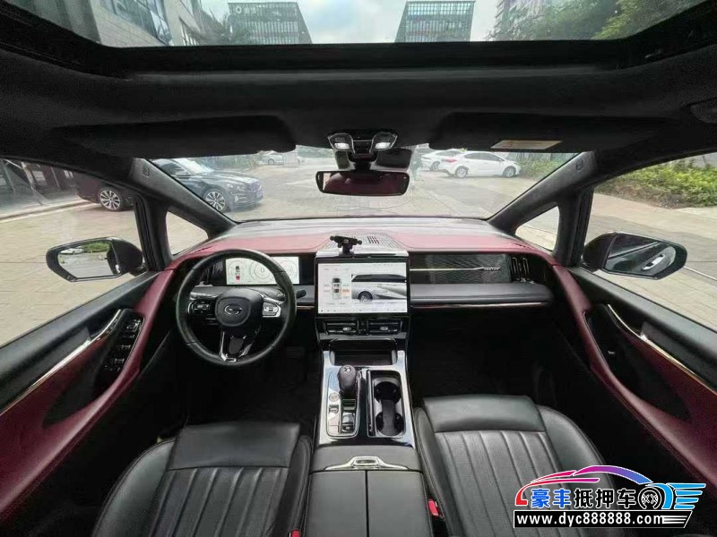 23年传祺M8轿车抵押车出售