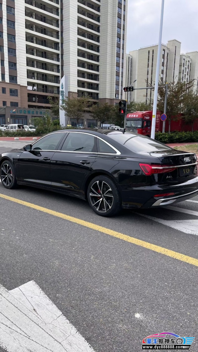 19年奥迪A6L轿车抵押车出售