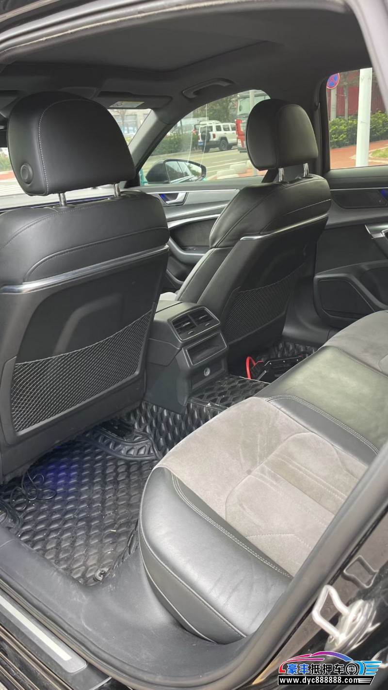 19年奥迪A6L轿车抵押车出售