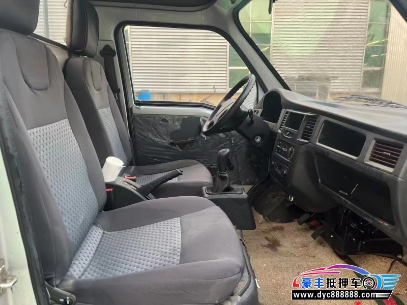 20年五菱汽车五菱之光小卡轿车抵押车出售