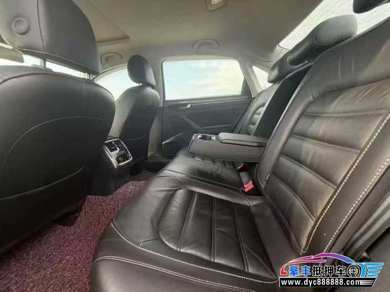 17年大众帕萨特轿车抵押车出售