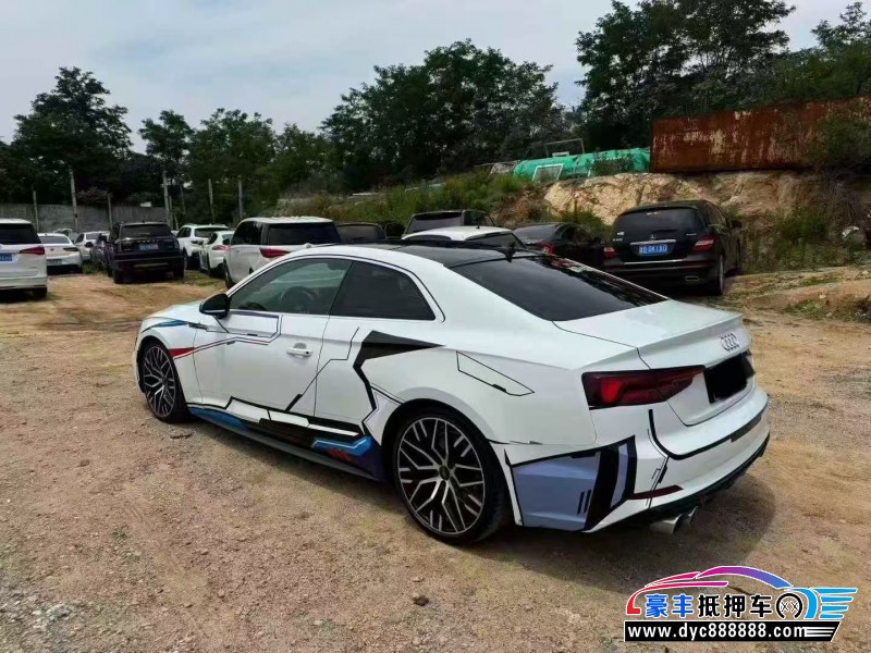 18年奥迪A5轿车抵押车出售