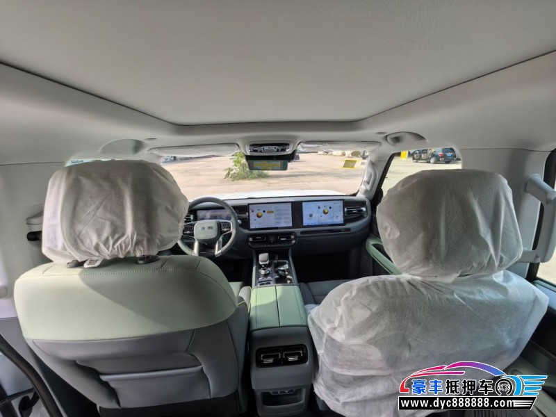 25年北京BJ40轿车抵押车出售