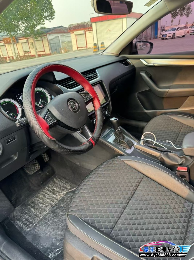 19年斯柯达明锐轿车抵押车出售