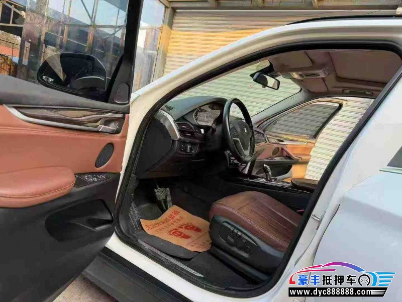 16年宝马X5轿车抵押车出售