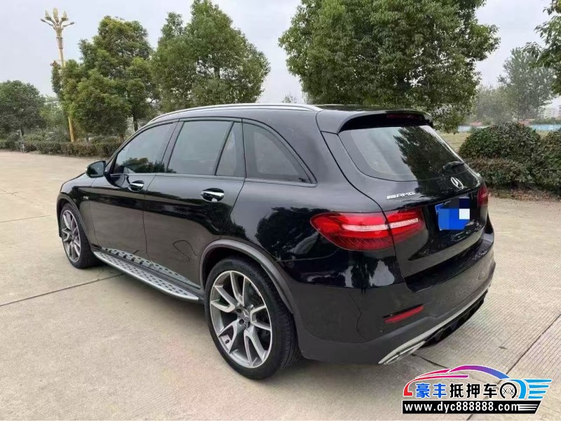 18年奔驰GLC轿车抵押车出售