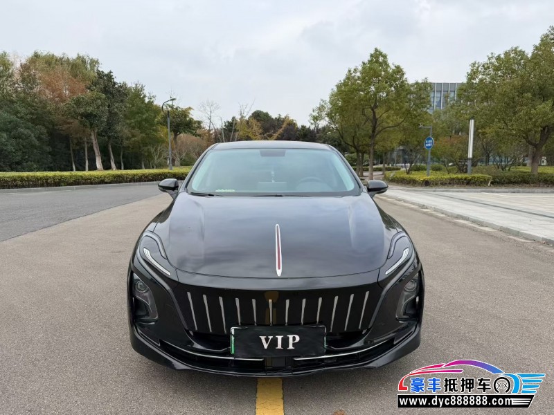 23年红旗EQM5轿车抵押车出售