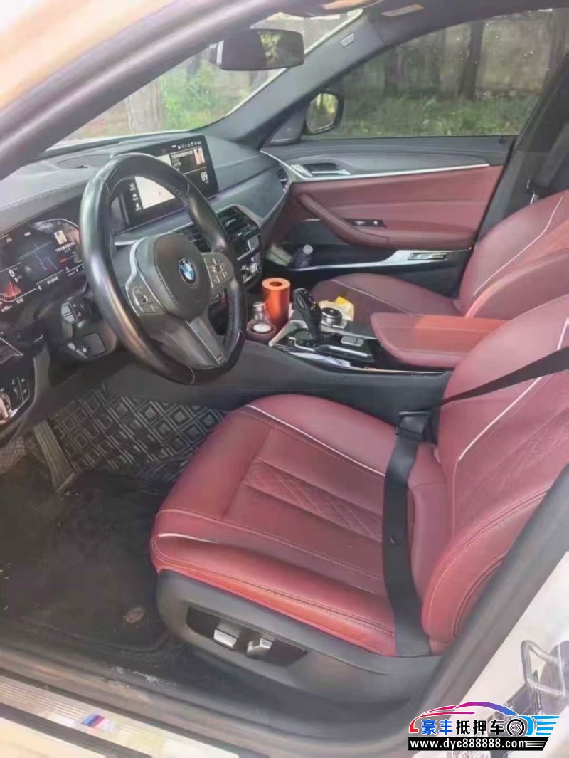 23年宝马5系轿车抵押车出售