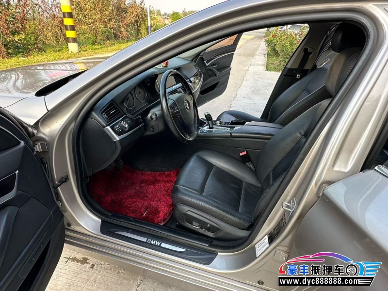 14年宝马5系轿车抵押车出售