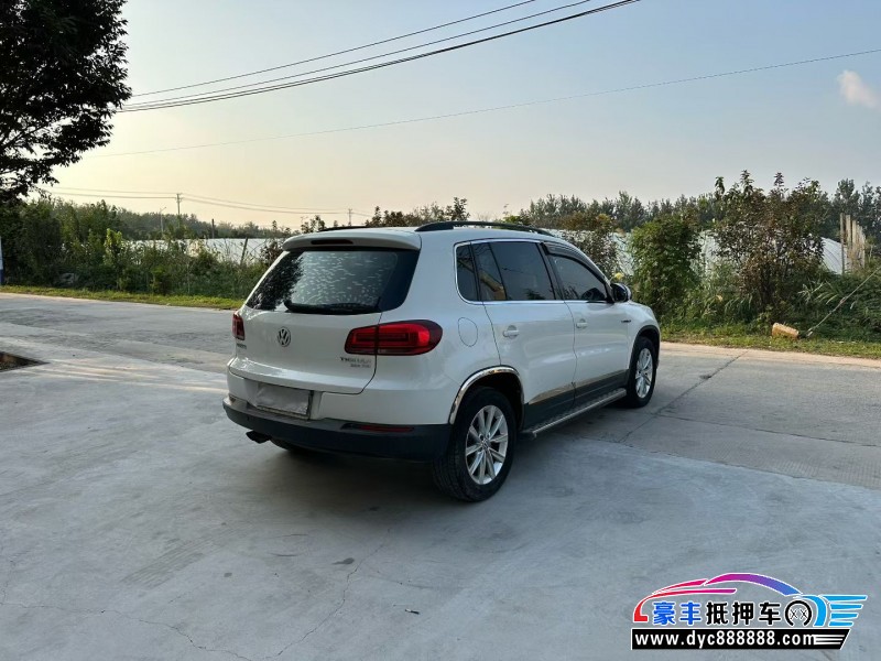 16年大众途观轿车抵押车出售