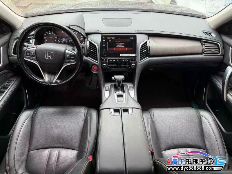 20年本田冠道轿车抵押车出售