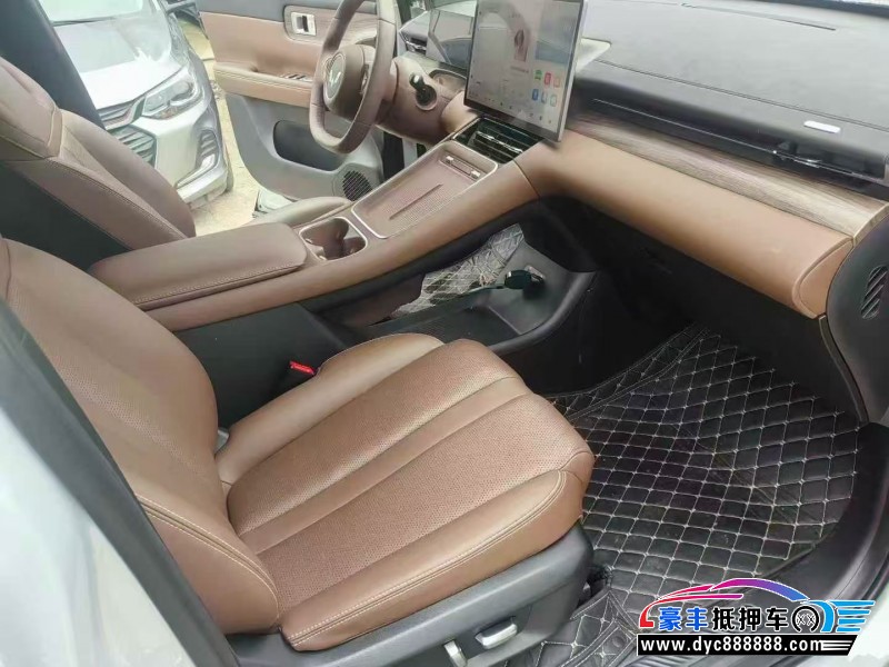 25年五菱星光轿车抵押车出售