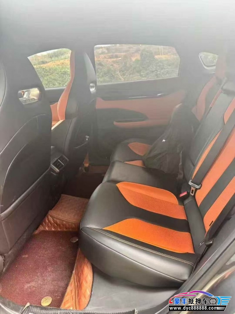 23年长安长安UNI轿车抵押车出售