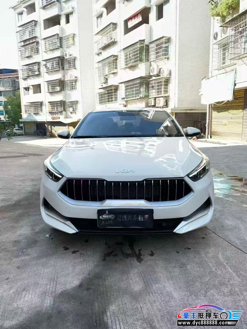 22年起亚K3轿车抵押车出售