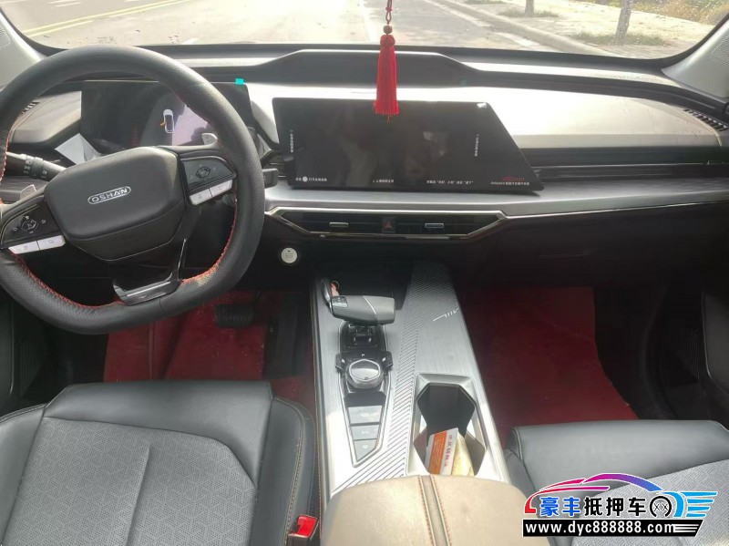 23年长安欧尚Z6轿车抵押车出售