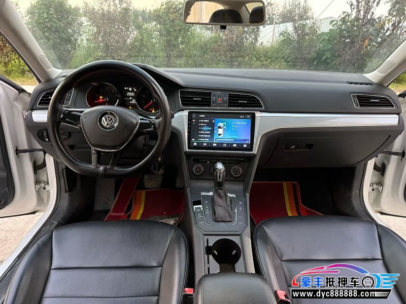 18年大众凌渡轿车抵押车出售