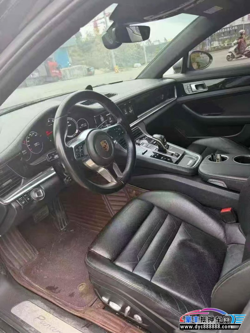17年保时捷帕纳梅拉轿车抵押车出售