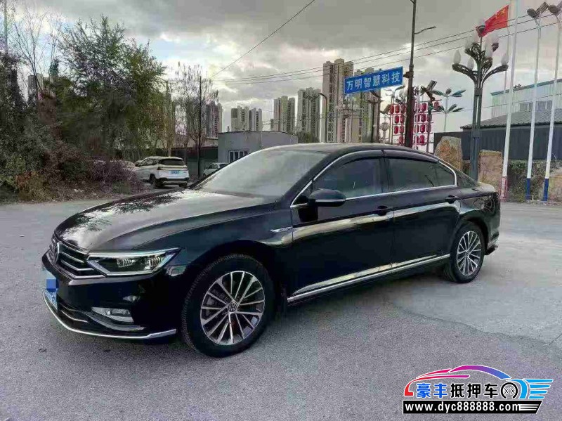 21年大众迈腾轿车抵押车出售