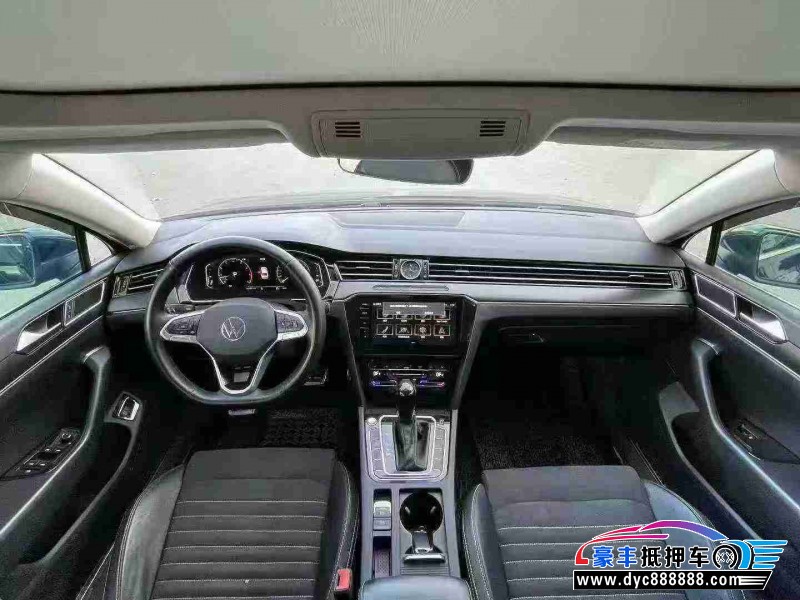 21年大众迈腾轿车抵押车出售