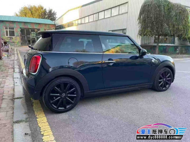 19年宝马MINI轿车抵押车出售