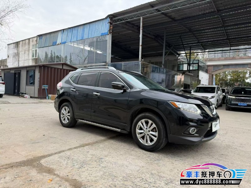 16年日产奇骏SUV抵押车出售