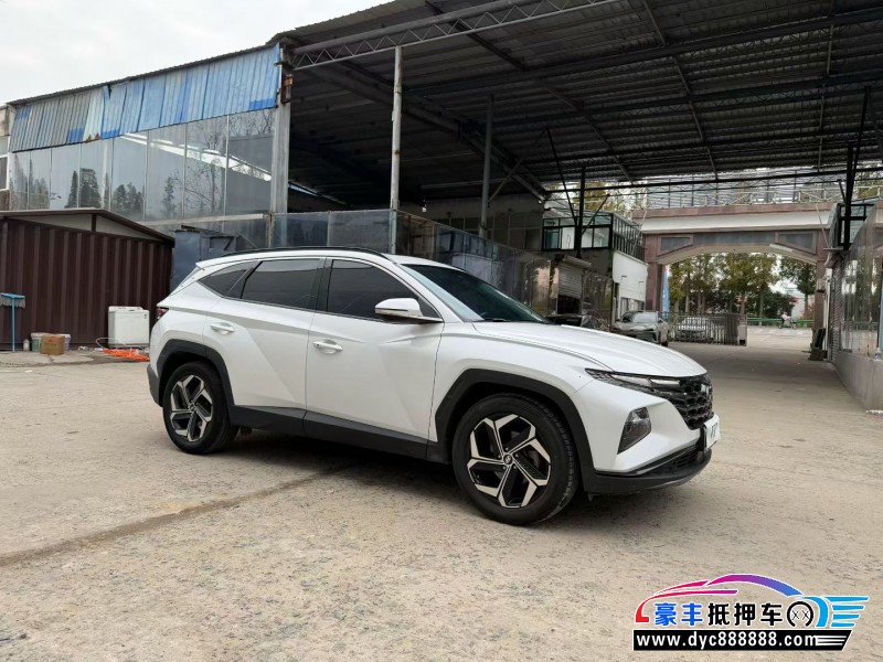 22年现代途胜SUV抵押车出售