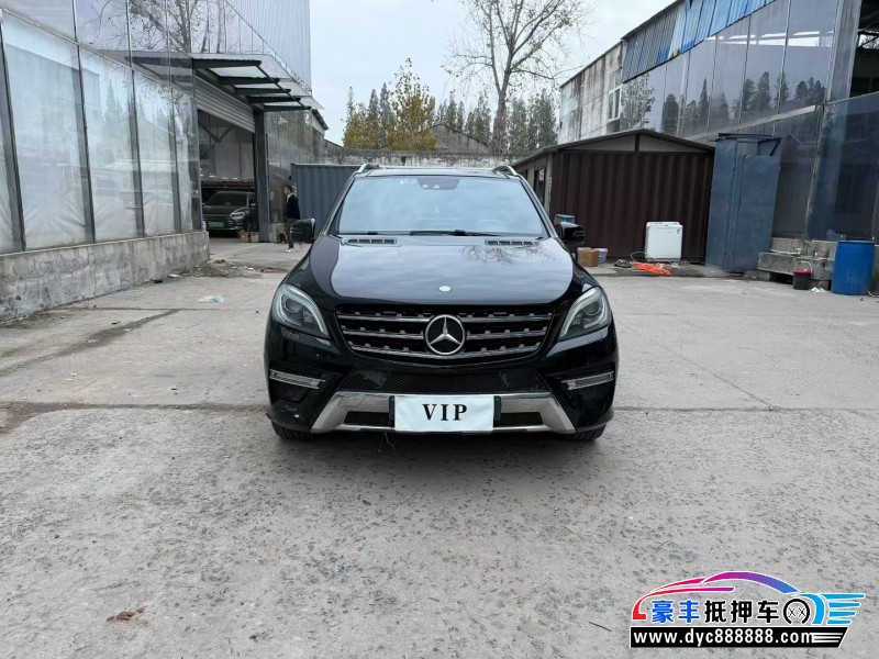 13年奔驰MLSUV抵押车出售