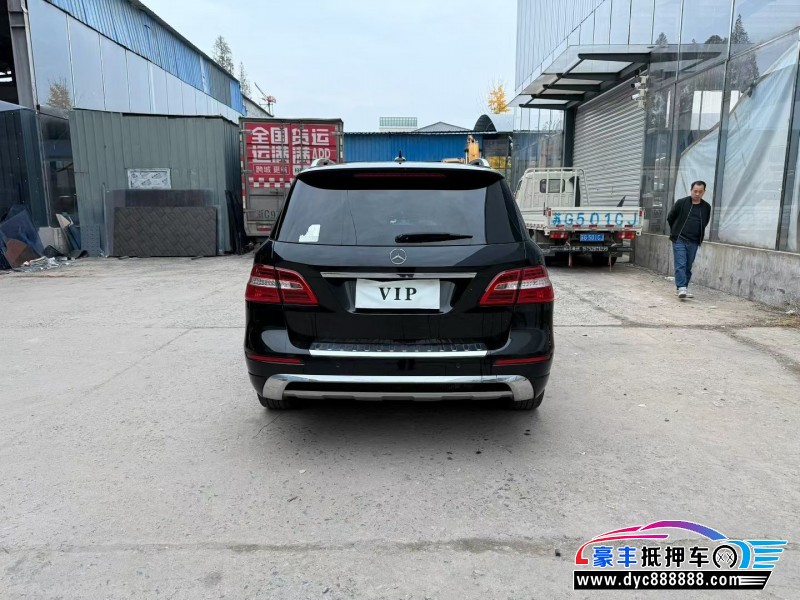 13年奔驰MLSUV抵押车出售