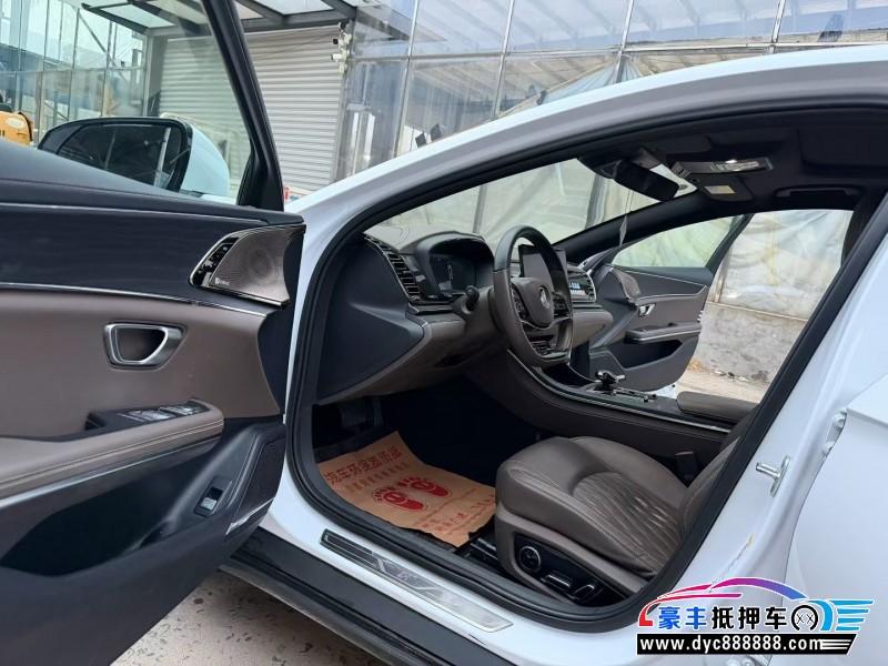 20年比亚迪汉轿车抵押车出售